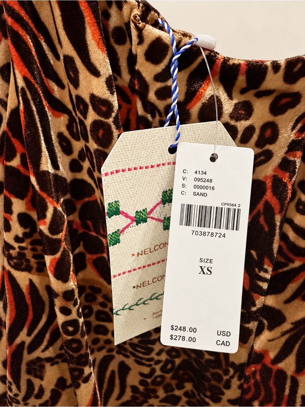 NWT FARM Rio x Anthropologie Safari Sand Velvet Romper Size XS - Picture 6 of 8